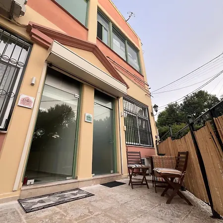 アパート Modern Tiny Loft In Mantouki コルフ島